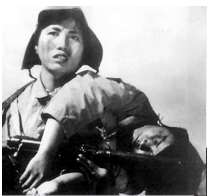 図1：1948年に製作された『中華女児』の一場面（左）
